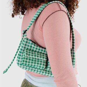 BAGGU Cargo Shoulder Bag with Green Gingham Pattern